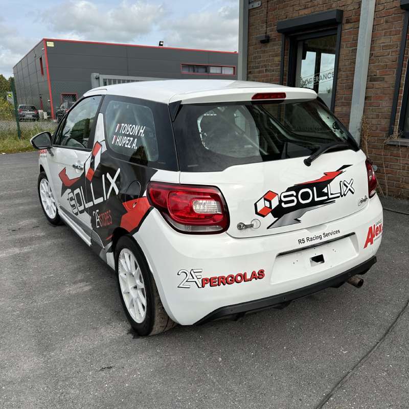 
Un expert du nettoyage automobile pour particuliers et professionnels